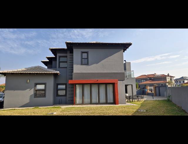 4 BEDROOM FREESTANDING FOR SALE IN SAVANNAH COUNTRY ESTATE